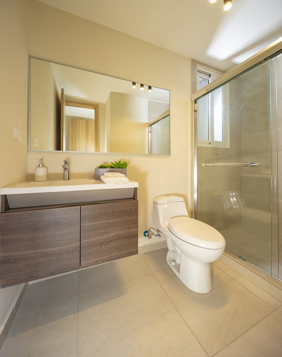 Apartamento C-D — Torres de Versalles II